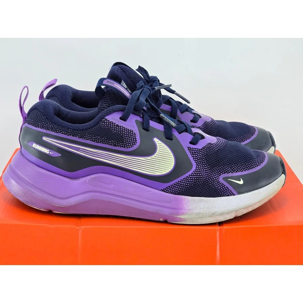 Nike Cosmic Runner Swoosh Kids 4Y Blue Purple IQ9861-402 - Good